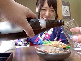 おっさんぽ 浜崎真緒と京都はんなり中出し旅行の巻　サンプル画像03